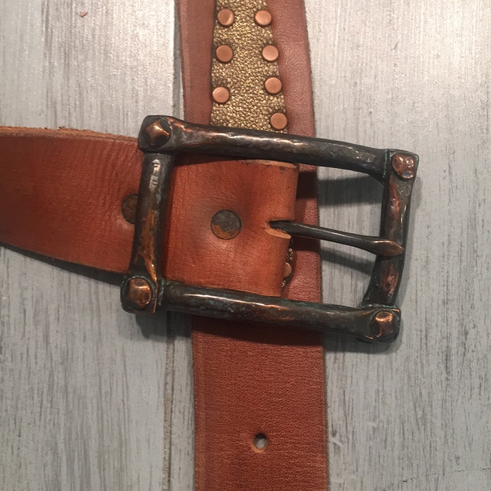 NWOT - Italian buckle  leather handcrafted belt 🎁